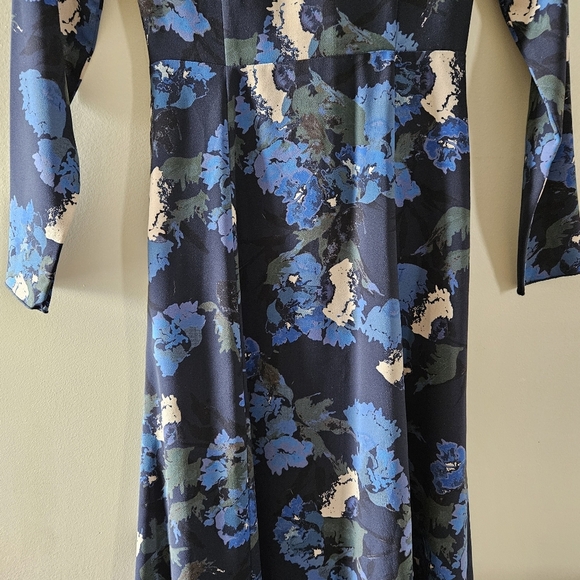 Aritzia Wilfred Aubagne Floral Blue Green Cut Out Midi Long Sleeve Dress Size 0. - Picture 14 of 16